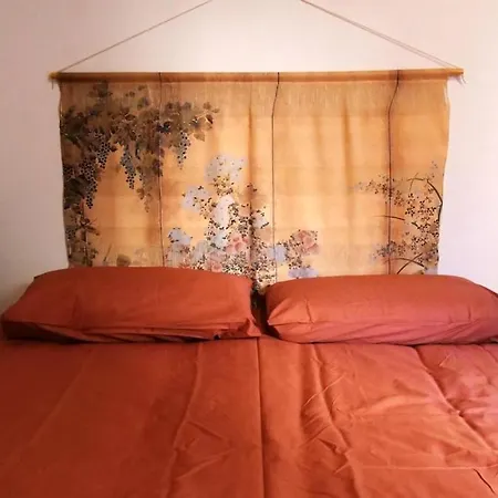 Cozy Artsy Near The Vatican Apartment *