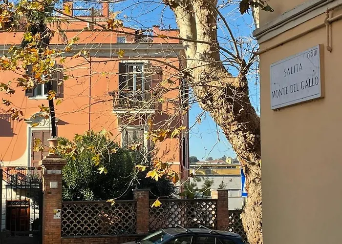 Cozy Artsy Near The Vatican * Рим