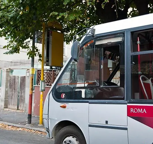Апартаменты Cozy Artsy Near The Vatican *